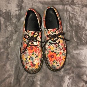 Dr. Marten Floral “Wanderflower” Oxford Casual Shoes